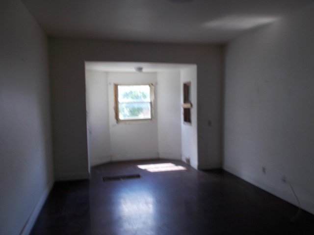 1 Denning Street Rochester, NY 14607 - Photo 7 of 19 LIVING ROOM