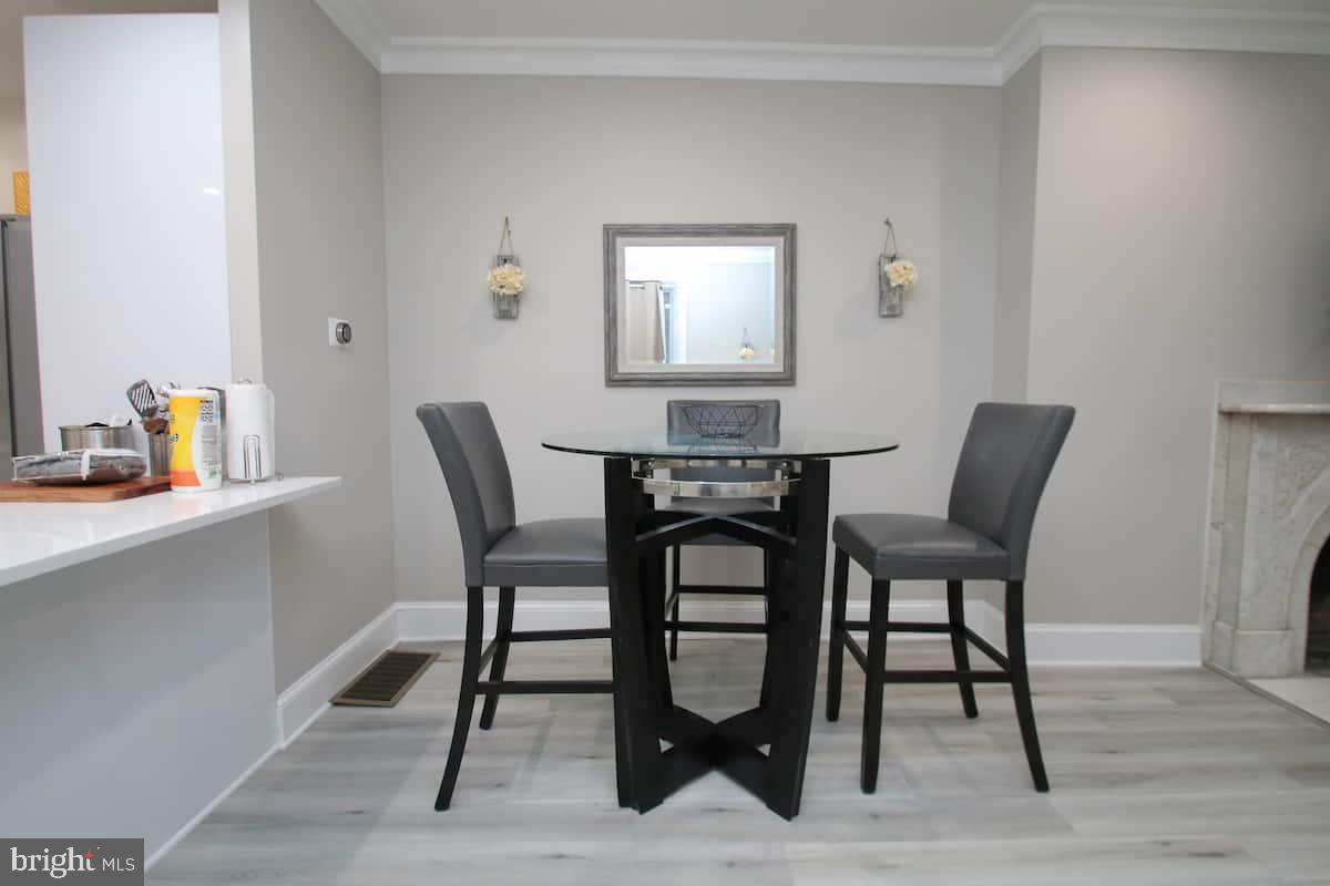 1512 Green Street, Unit 3 Philadelphia, PA 19130 - Photo 5 of 14