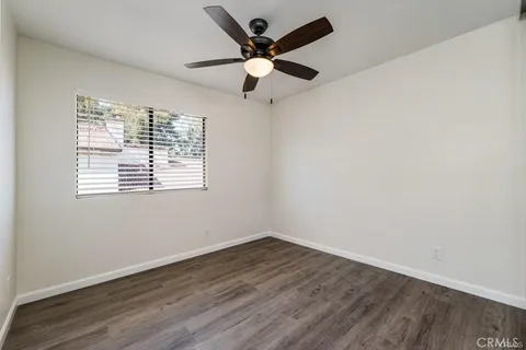 $4,500 | 5800 Owensmouth Avenue, Unit 14, Woodland Hills, CA 91367