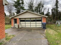 5408 Rayburn Road Louisville, KY 40272 - Photo 16 of 21 IMG_1500