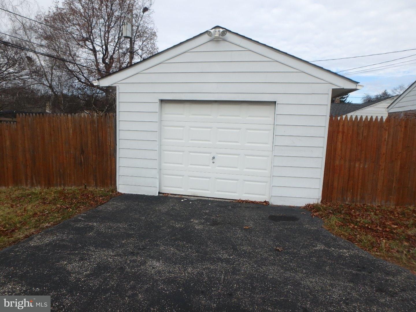 439 Powderhorn Road King of Prussia, PA 19406 - Photo 19 of 19 Garage