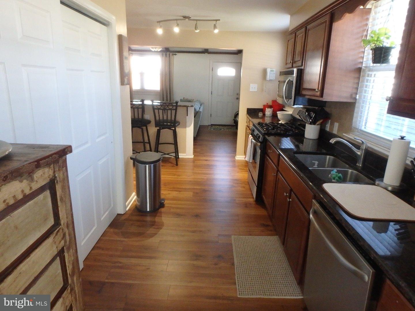 439 Powderhorn Road King of Prussia, PA 19406 - Photo 9 of 19 Kitchen