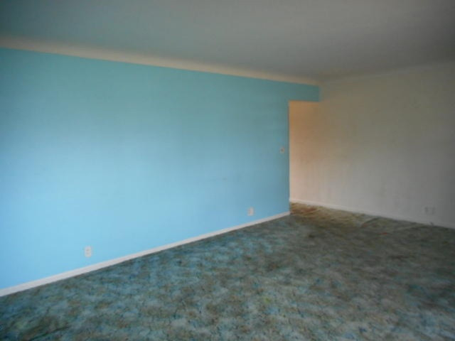 727 Schuring Road Portage, MI 49024 - Photo 3 of 34 DSCN0384