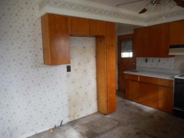 727 Schuring Road Portage, MI 49024 - Photo 8 of 34 DSCN0396