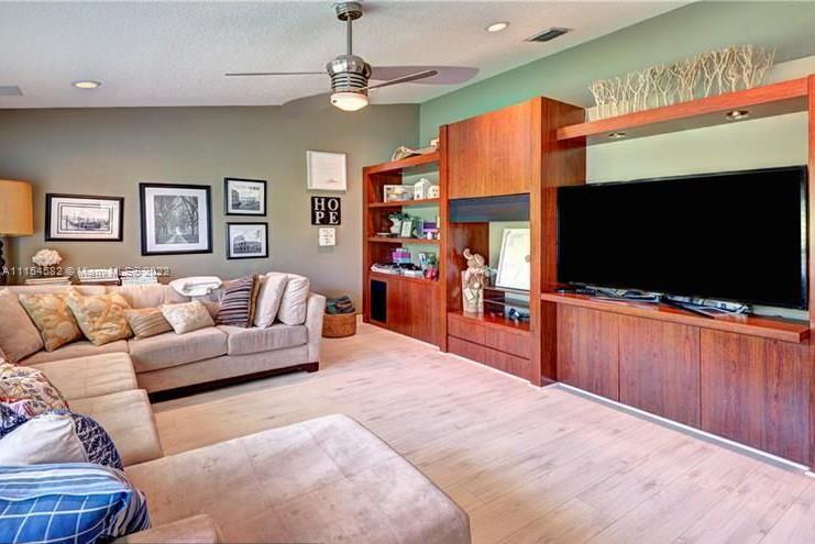 9564 Lake Serena Drive Boca Raton, FL 33496 - Photo 19 of 31