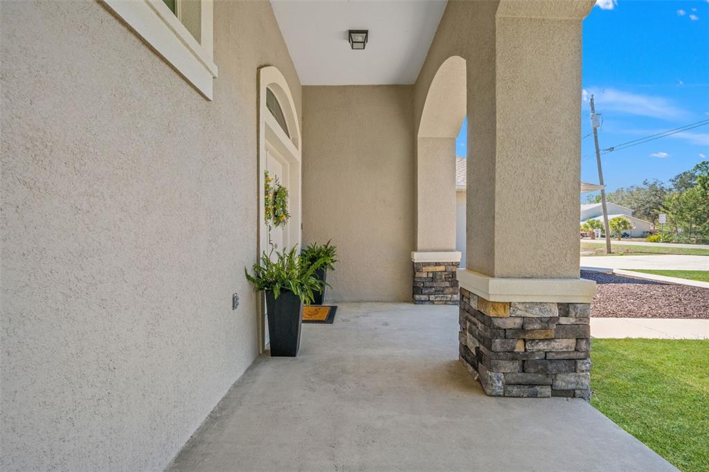 8392 Christopher Lane Weeki Wachee, FL 34613 - Photo 11 of 52