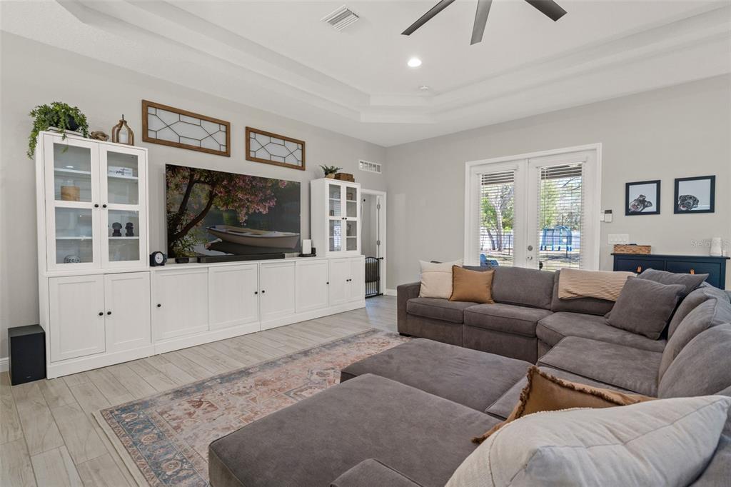 8392 Christopher Lane Weeki Wachee, FL 34613 - Photo 15 of 52