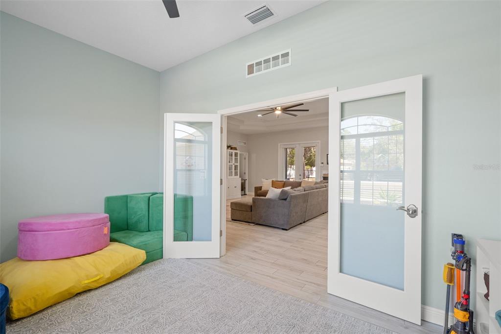 8392 Christopher Lane Weeki Wachee, FL 34613 - Photo 21 of 52