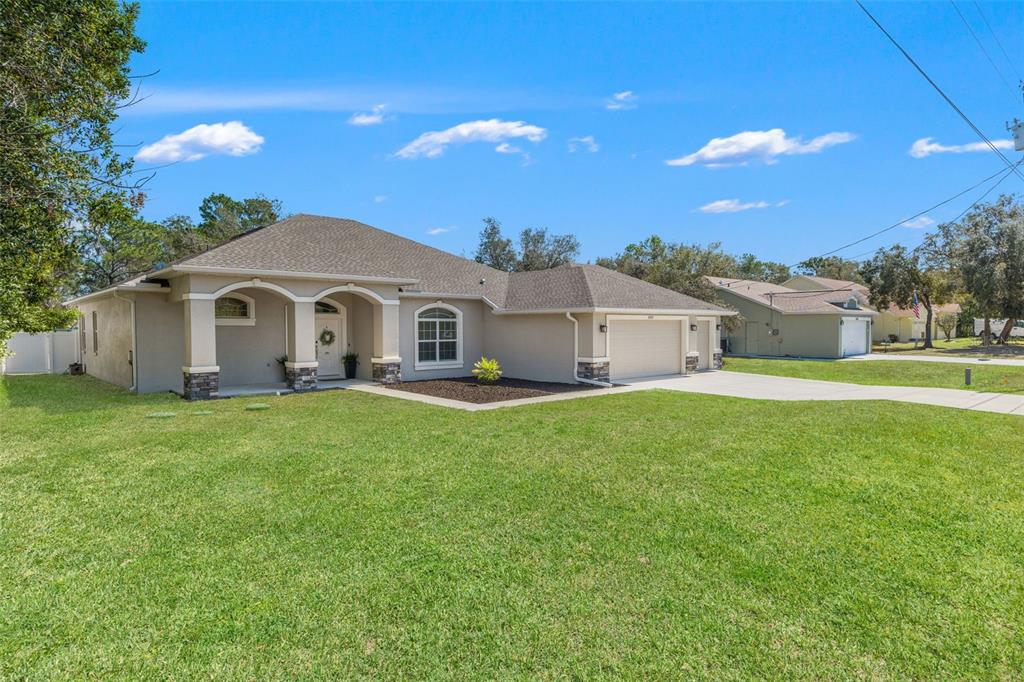 8392 Christopher Lane Weeki Wachee, FL 34613 - Photo 44 of 52