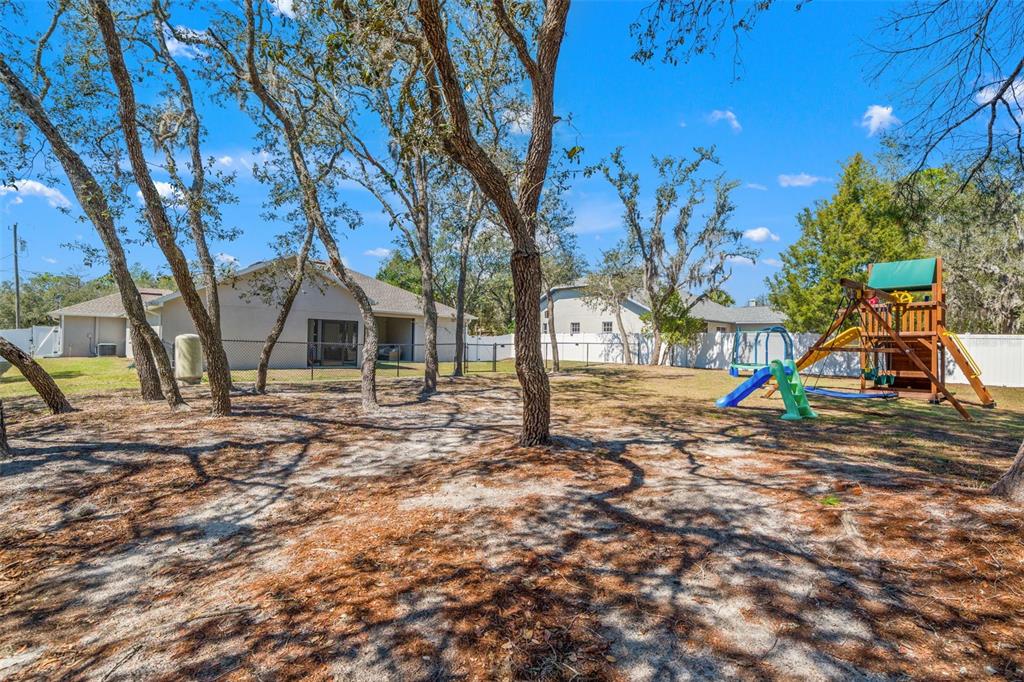 8392 Christopher Lane Weeki Wachee, FL 34613 - Photo 45 of 52