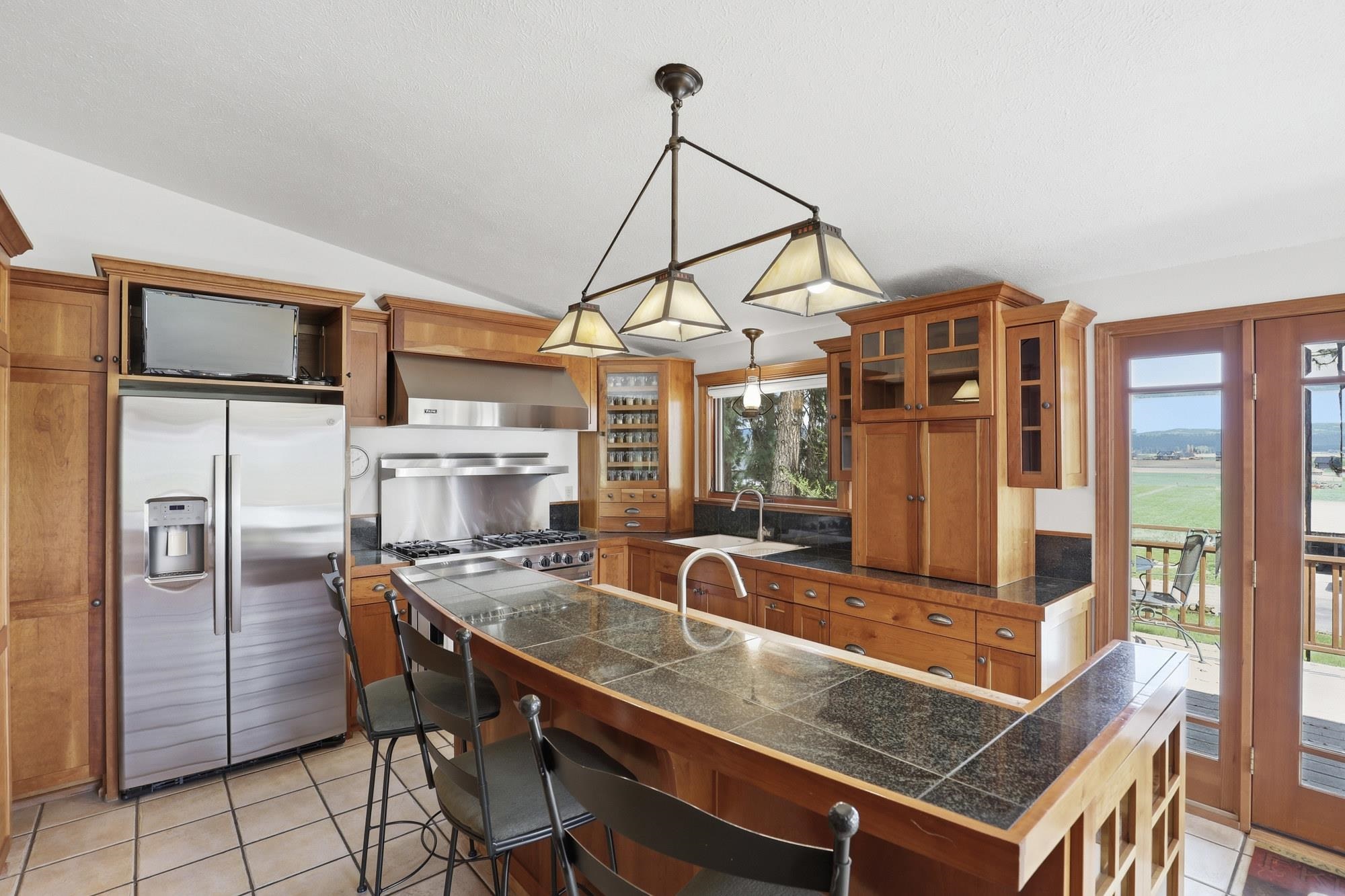 12504 North Fairview Road Mead, WA 99021 - Photo 10 of 49