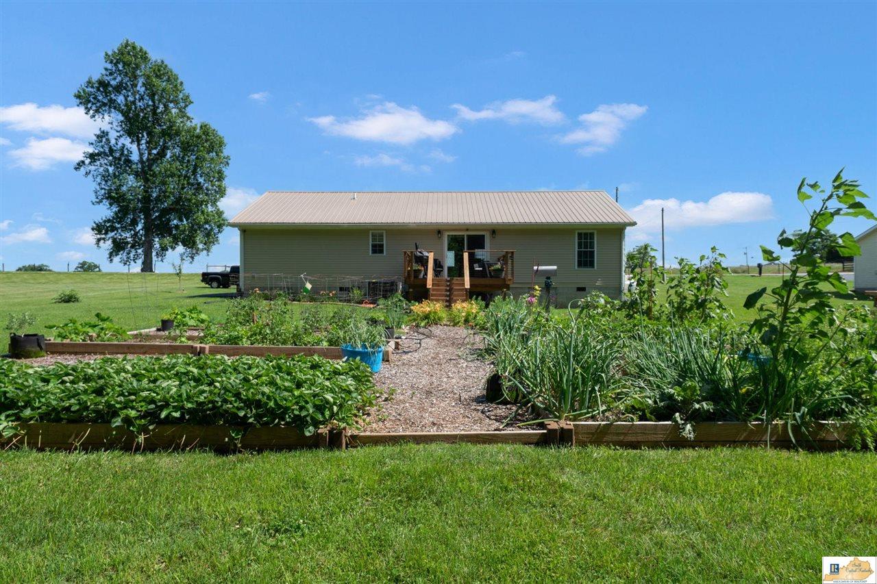 3864 Dripping Springs Road Glasgow, KY 42141 - Photo 21 of 27 Gallery Image 21