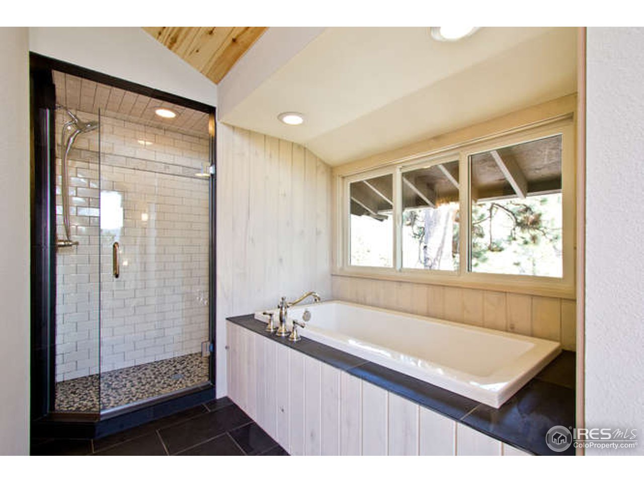 14 Model T Road Boulder, CO 80302 - Photo 8 of 25 Master Bath