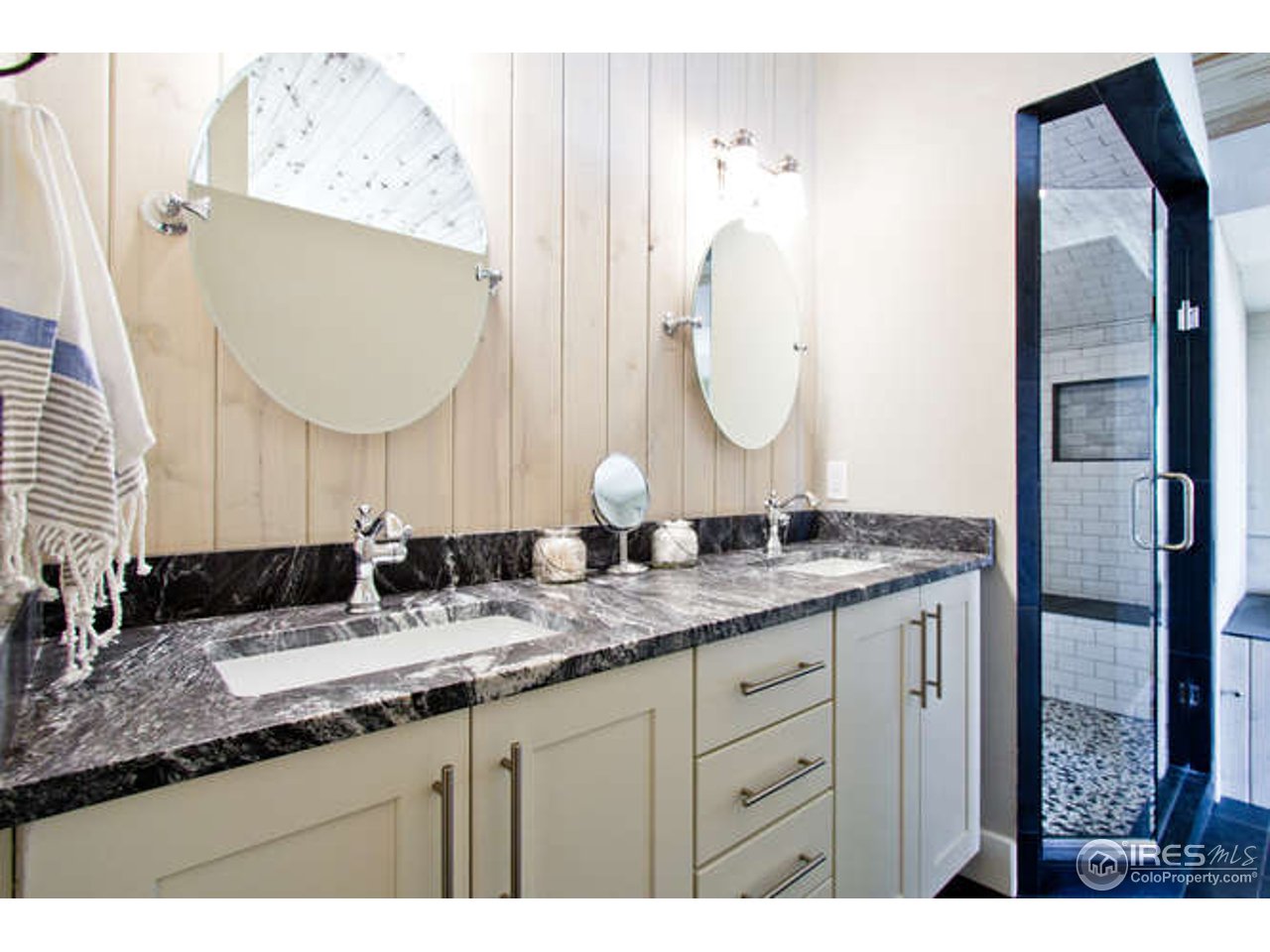 14 Model T Road Boulder, CO 80302 - Photo 9 of 25 Master Bath