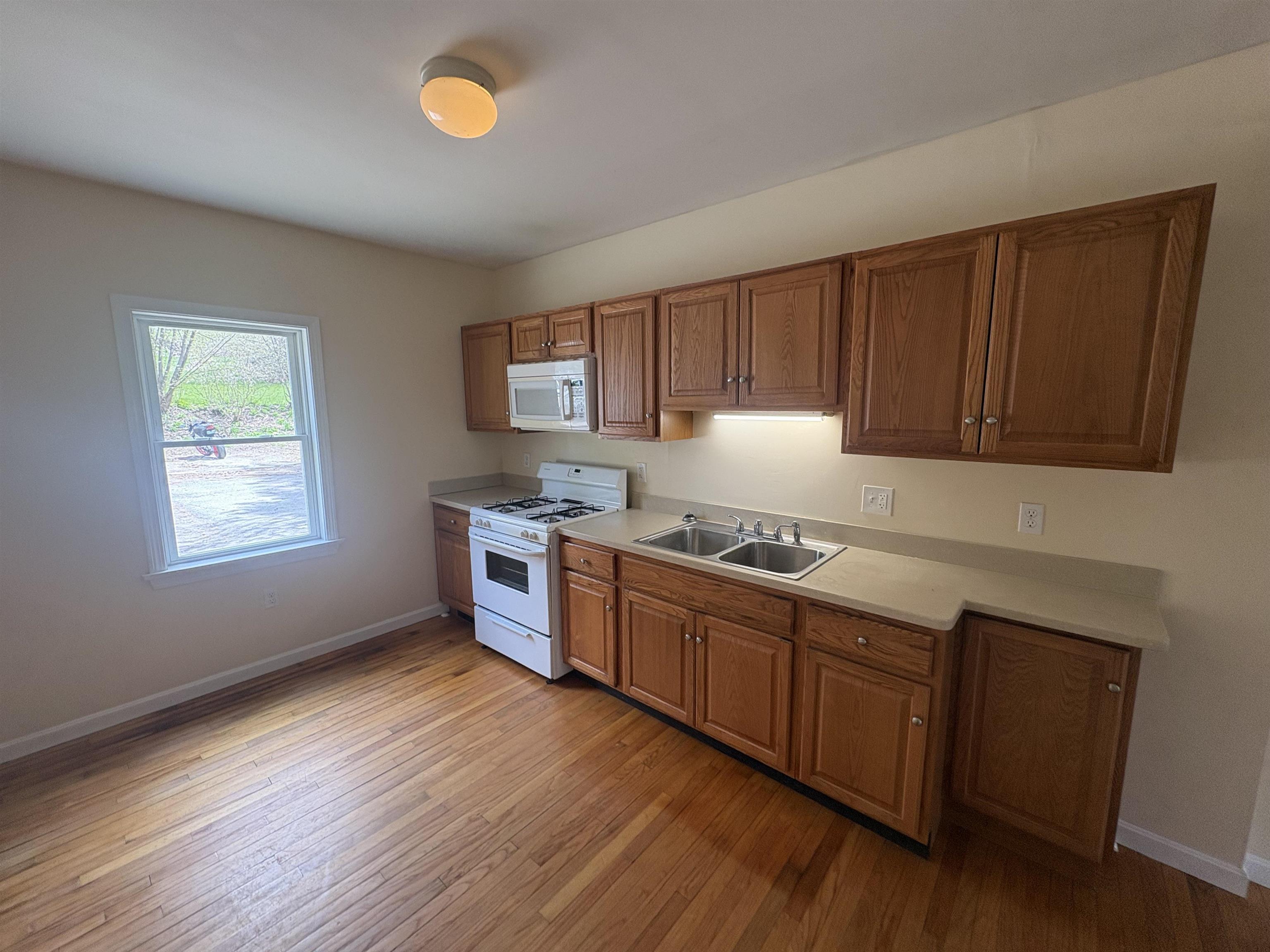 80 Williams Street Lyndon, VT 05851 - Photo 29 of 39