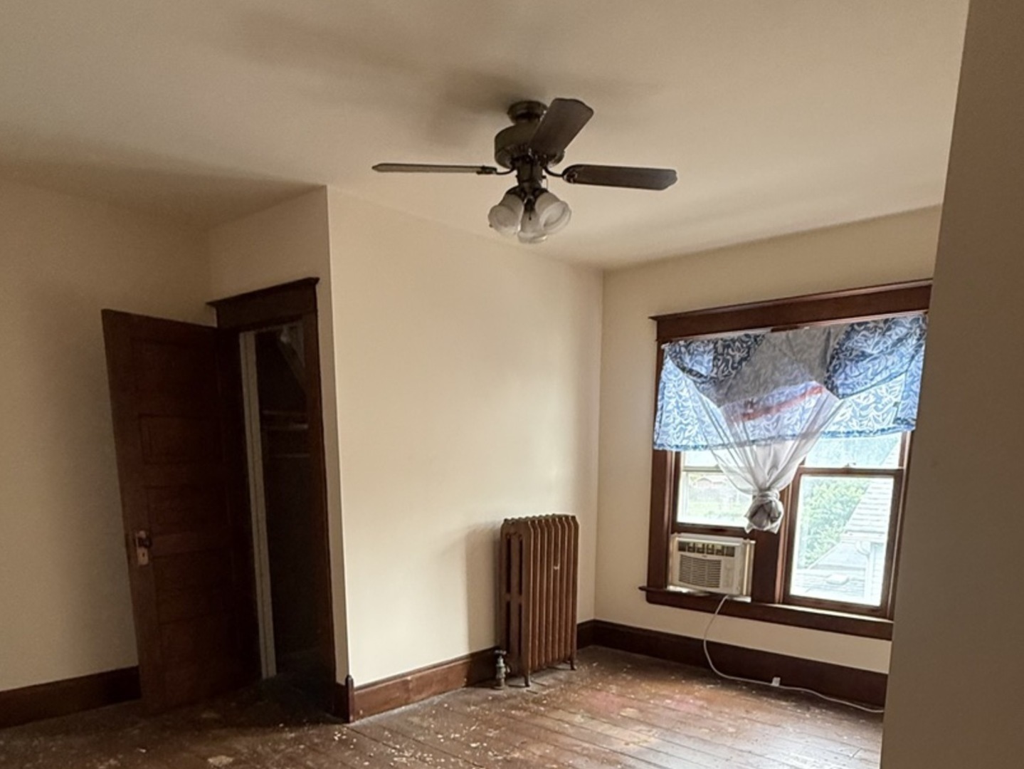 468 Locust Street Elgin, IL 60123 - Photo 14 of 16