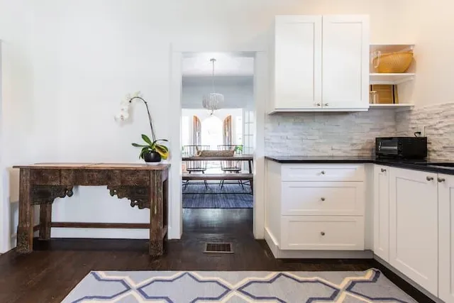 $17,000 | 717 Forest Hill Boulevard, West Palm Beach, FL 33405