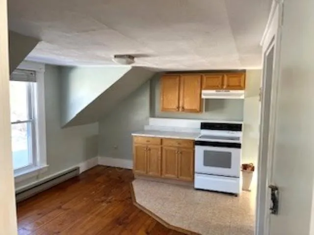 $1,975 | 11 Drake Hill Road, Strafford, NH 03884