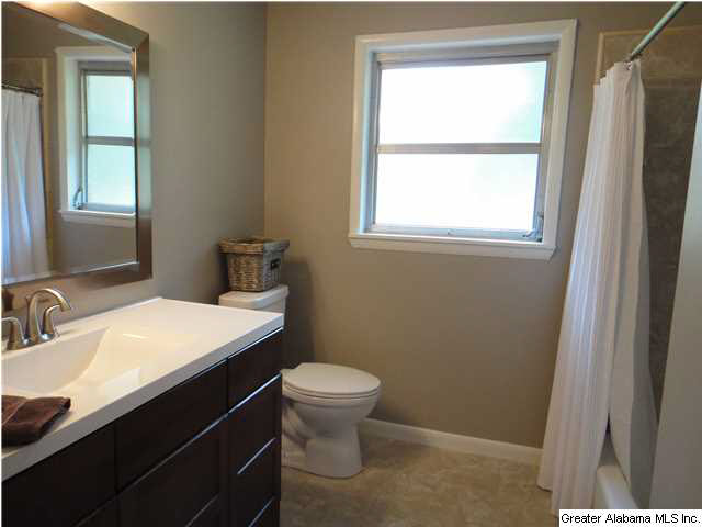 2409 Dolly Ridge Trail Birmingham, AL 35243 - Photo 5 of 27