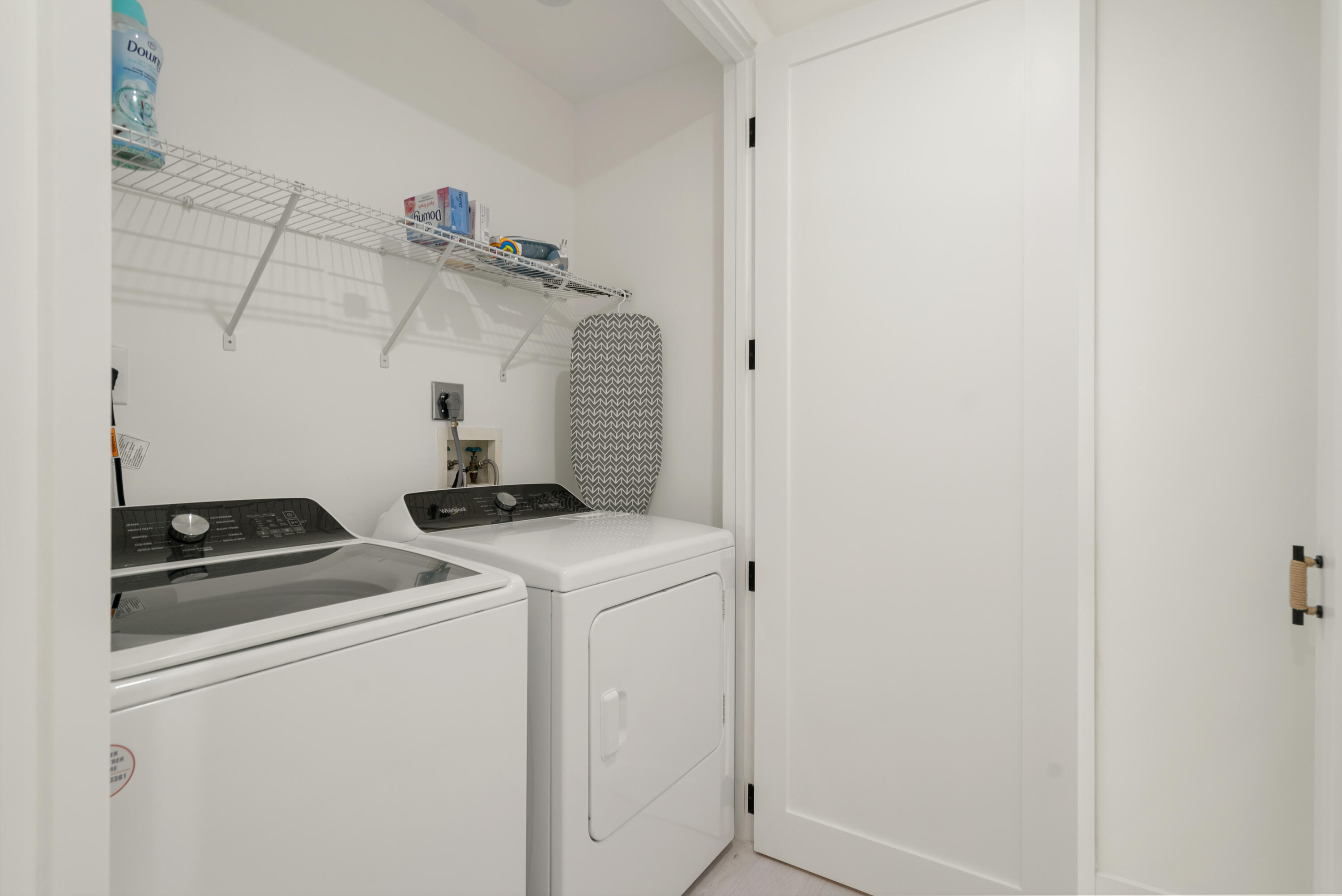 889 Ellen Drive Key Largo, FL 33037 - Photo 16 of 57 a utility room with dryer and washer
