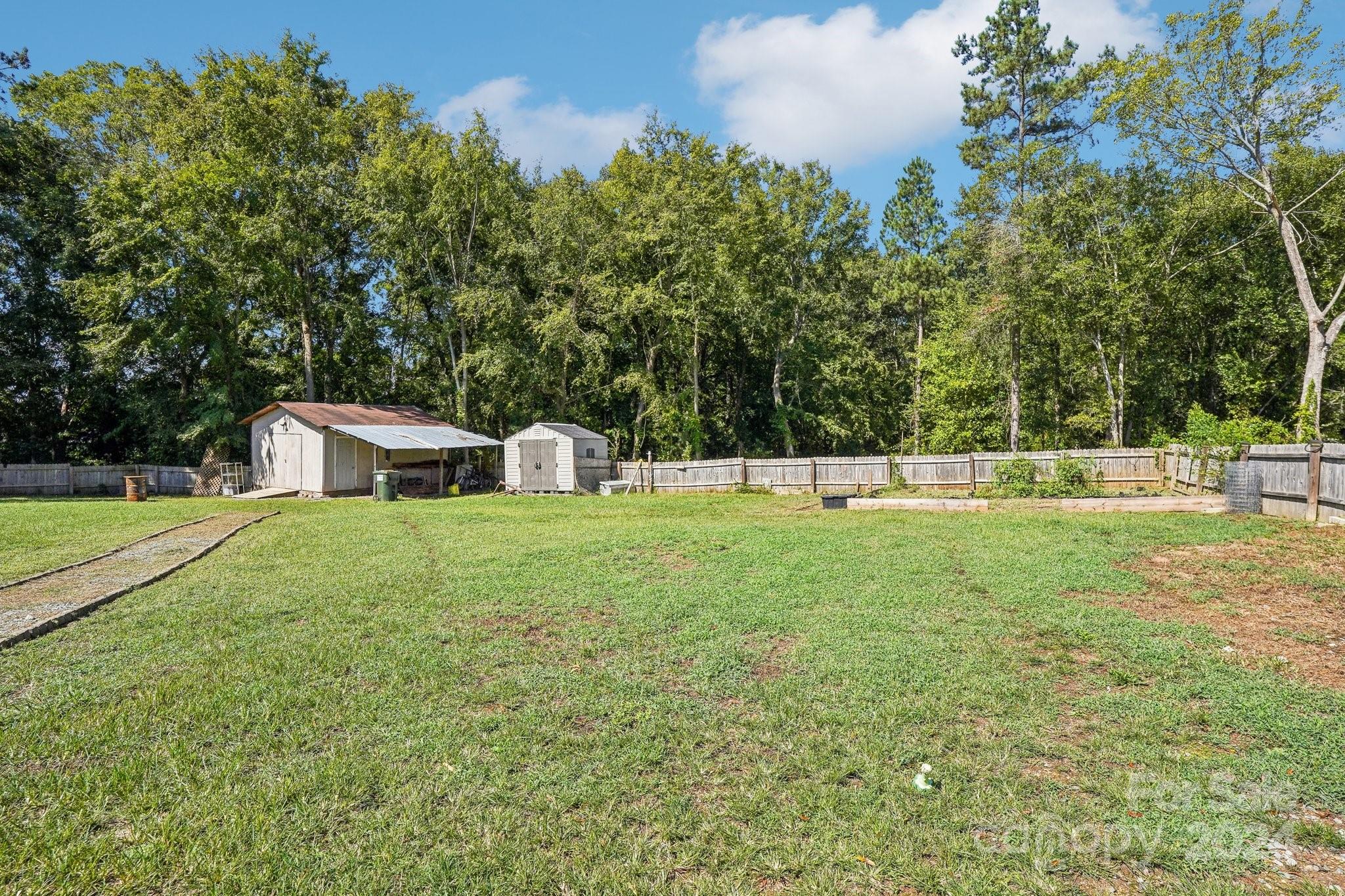 1801 Maurice Trull Road Wingate, NC 28174 - Photo 17 of 30