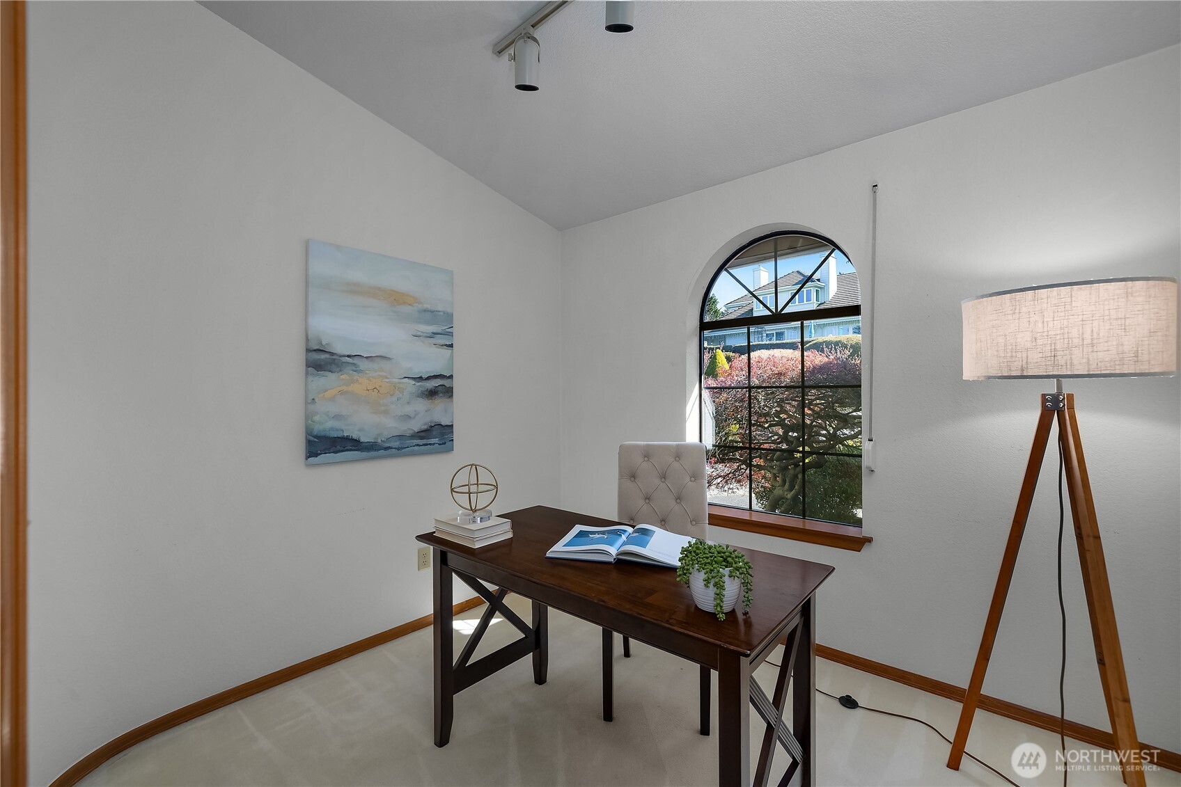 56 Chapman Loop Steilacoom, WA 98388 - Photo 21 of 40