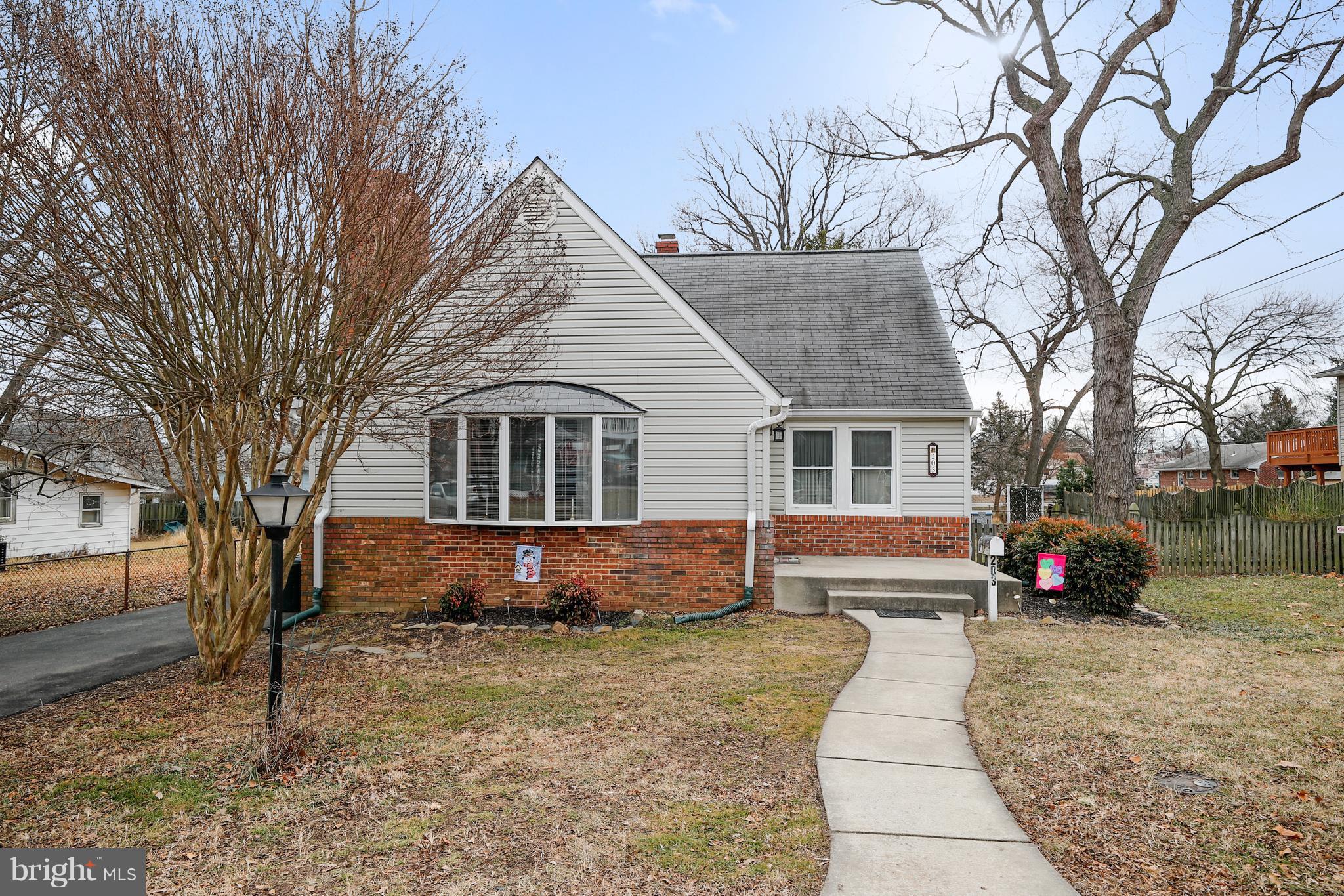 203 Dale Road Pasadena, MD 21122 - Photo 1 of 30 Front Exterior
