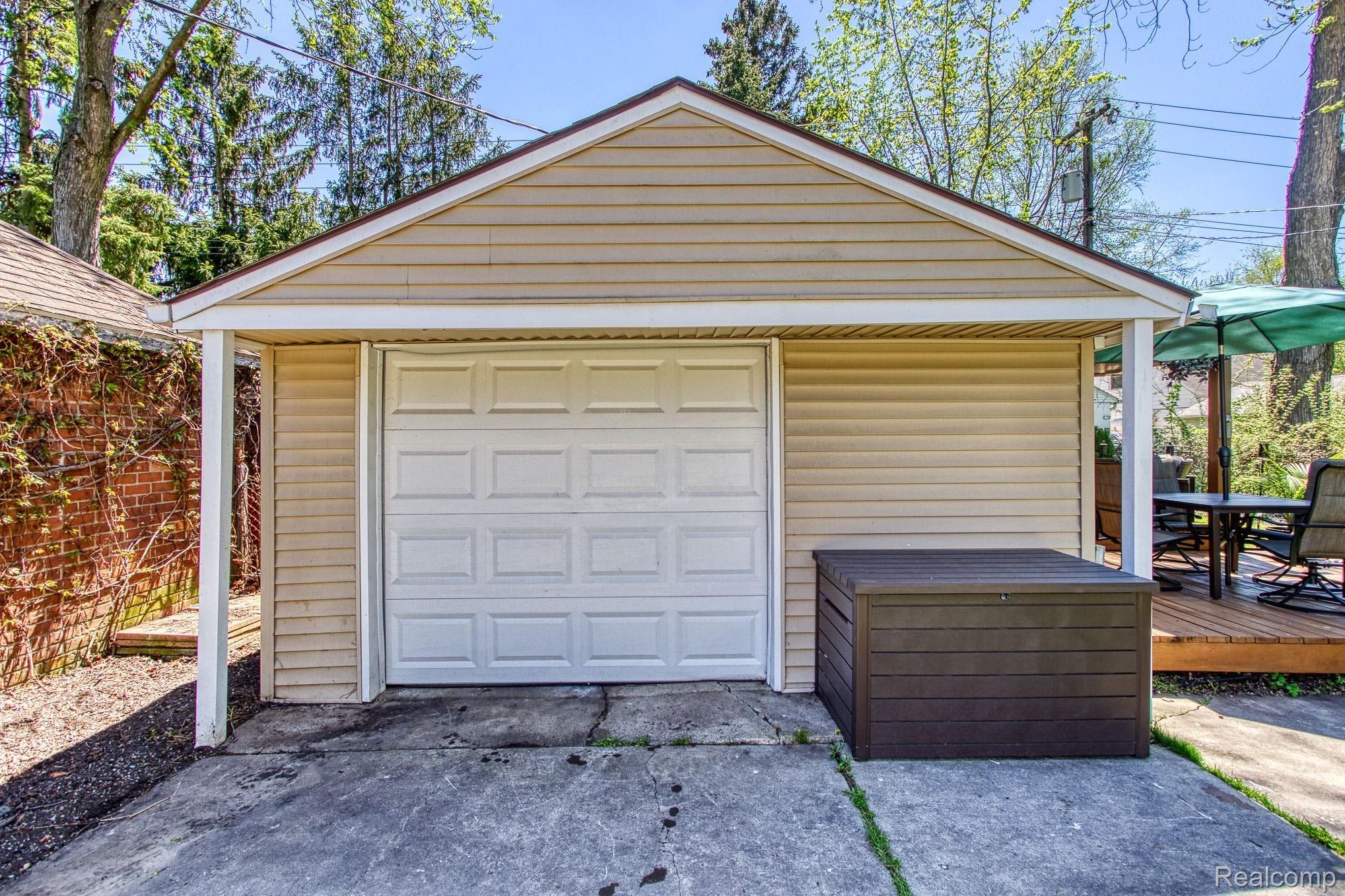 1369 Princeton Road Berkley, MI 48072 - Photo 31 of 38 31 Backyard.jpg