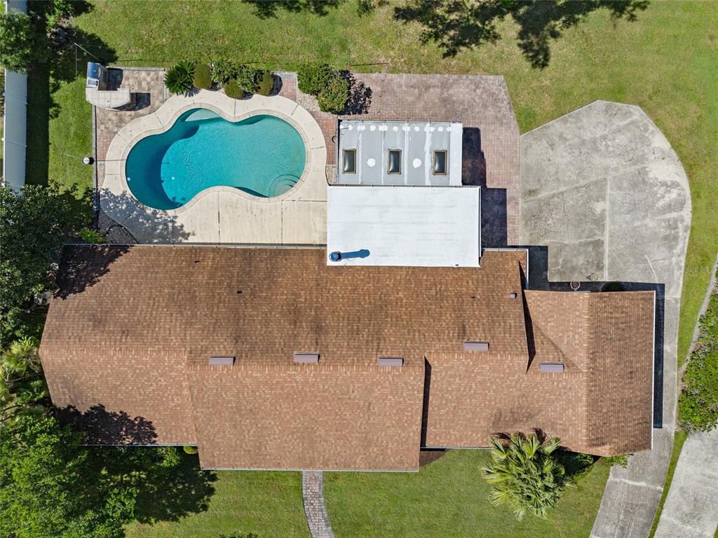 110 Valencia Loop, Unit L00P Altamonte Springs, FL 32714 - Photo 5 of 49 Gallery Image 5