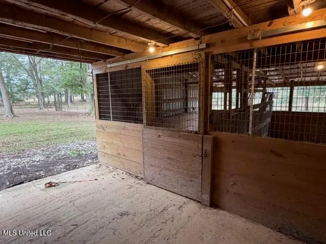 $639,000 | 428 Walters Road, Pelahatchie, MS 39145