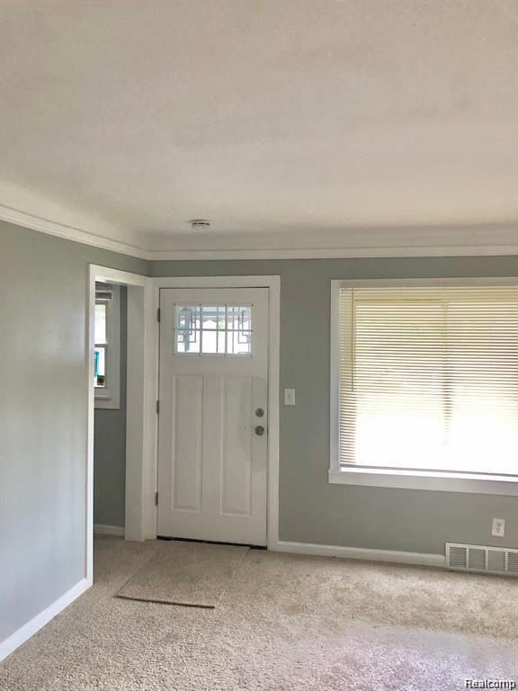 494 Frazier Street River Rouge, MI 48218 - Photo 2 of 23