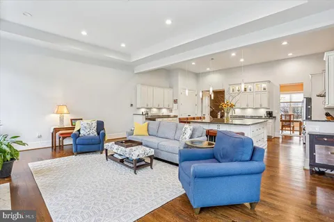 $1,250,000 | 11405 Lund Place, Kensington, MD 20895