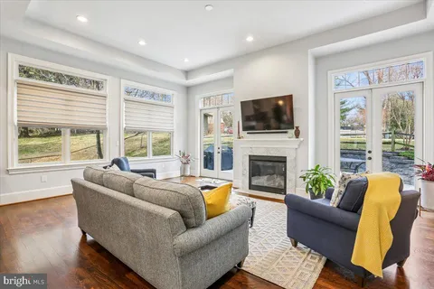 $1,250,000 | 11405 Lund Place, Kensington, MD 20895