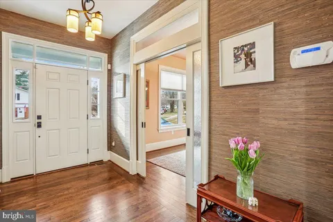 $1,250,000 | 11405 Lund Place, Kensington, MD 20895