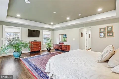 $1,250,000 | 11405 Lund Place, Kensington, MD 20895