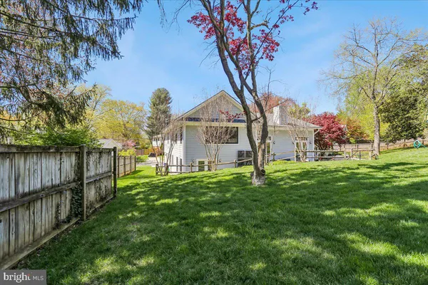 $1,250,000 | 11405 Lund Place, Kensington, MD 20895