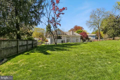 $1,250,000 | 11405 Lund Place, Kensington, MD 20895