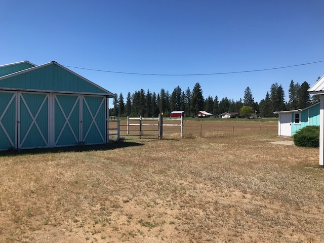 4708 East Big Meadows Road Colbert, WA 99005 - Photo 4 of 12
