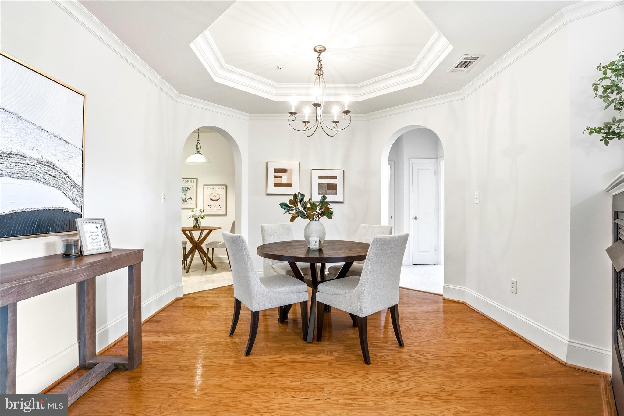 2250 Bear Den Road, Unit 410 Frederick, MD 21701 - Photo 3 of 40 Dining area