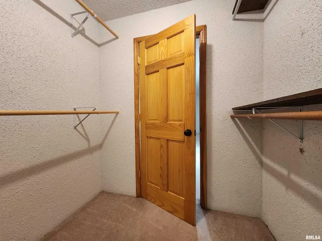 $229,900 | 10107 Sugar Creek Road, Benton, IL 62812