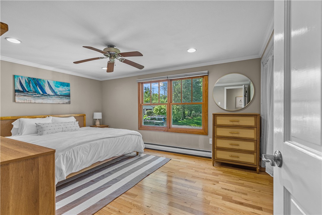 46 Steamboat Street Jamestown, RI 02835 - Photo 12 of 23 King Bdrm