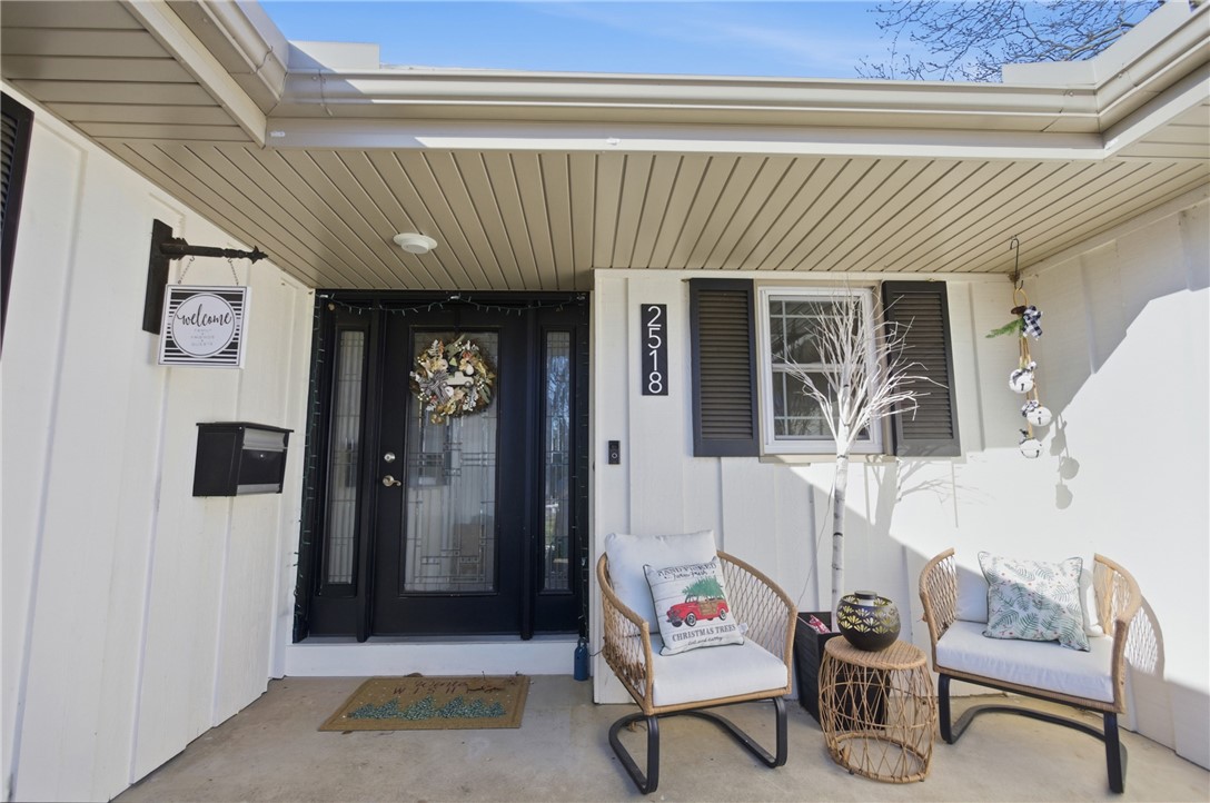 2518 Salem Road Charleston, IL 61920 - Photo 5 of 37 Gallery Image 5