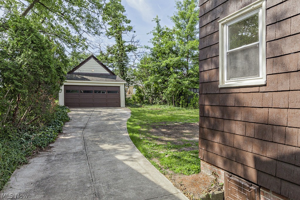3818 Merrymound Road South Euclid, OH 44121 - Photo 21 of 23
