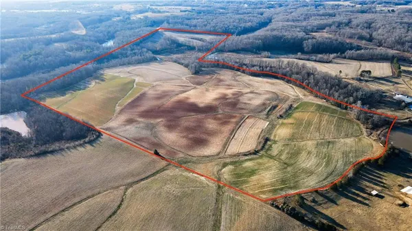$1,100,000 | 8306 Meadow Green Road, Browns Summit, NC 27214