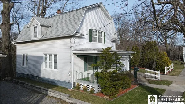 $225,000 | 42 Babcock Avenue, Hanover, NY 14136