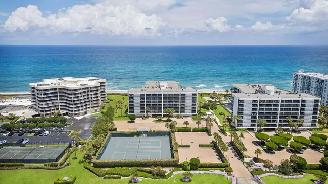 $585,000 | 3440 South Ocean Boulevard, Unit 107S, Palm Beach, FL 33480