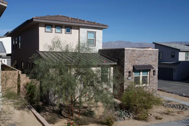 $679,000 | 74387 Parker Lane, Palm Desert, CA 92211