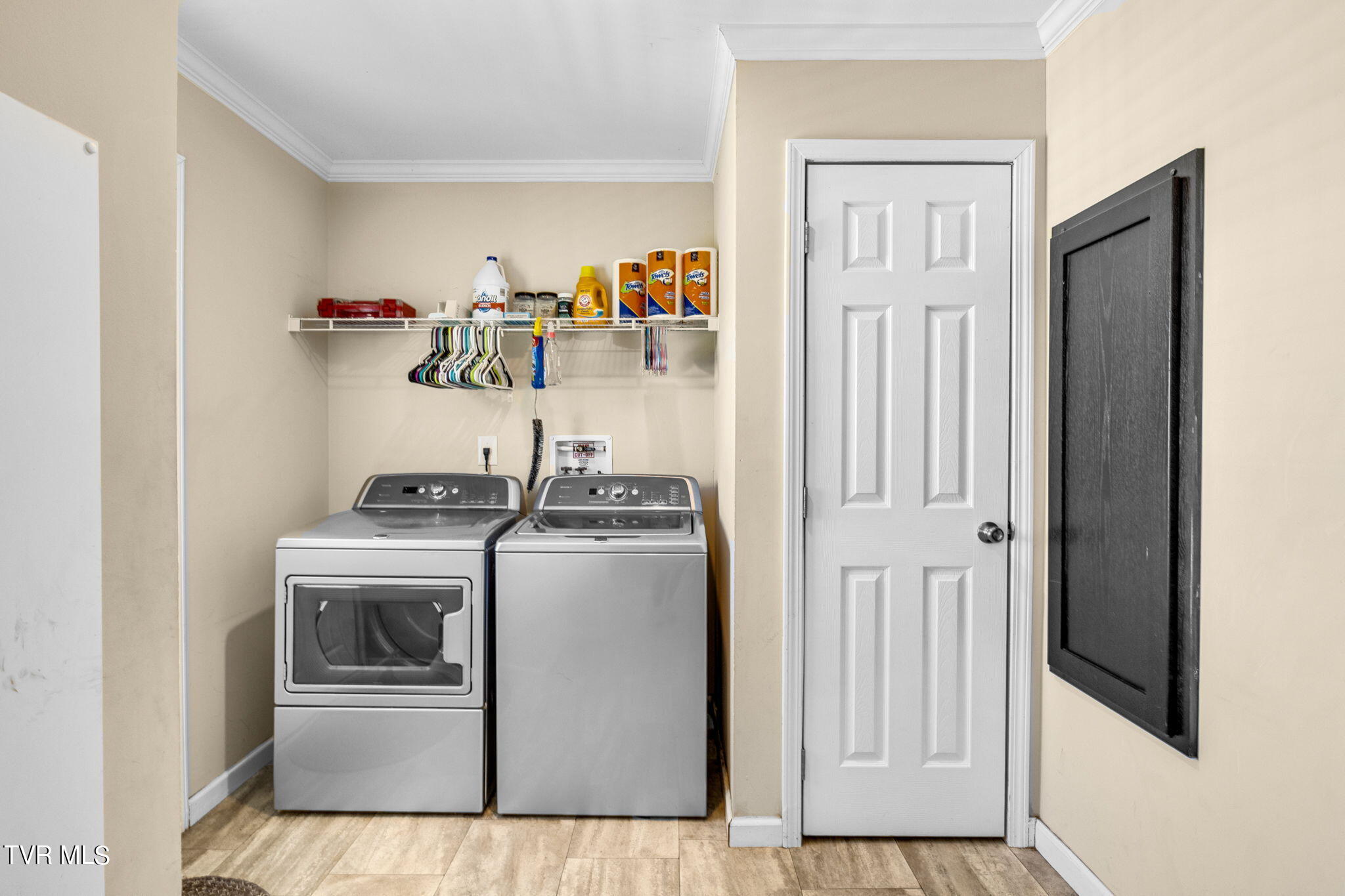 770 Quaker Knob Road Chuckey, TN 37641 - Photo 12 of 27 Laundry room