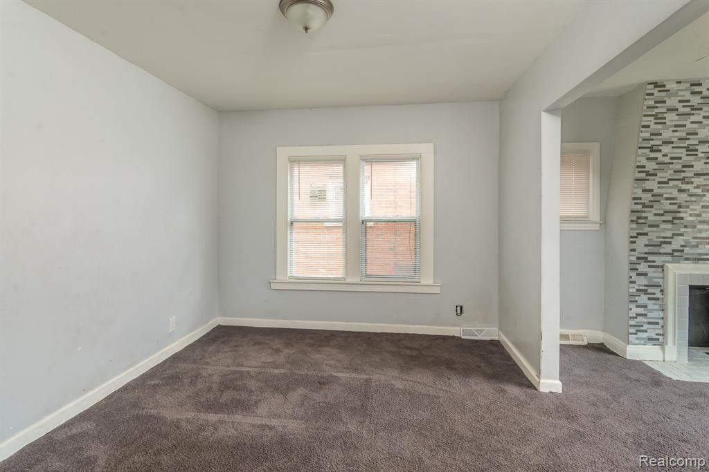 17345 Indiana Street Detroit, MI 48221 - Photo 16 of 28