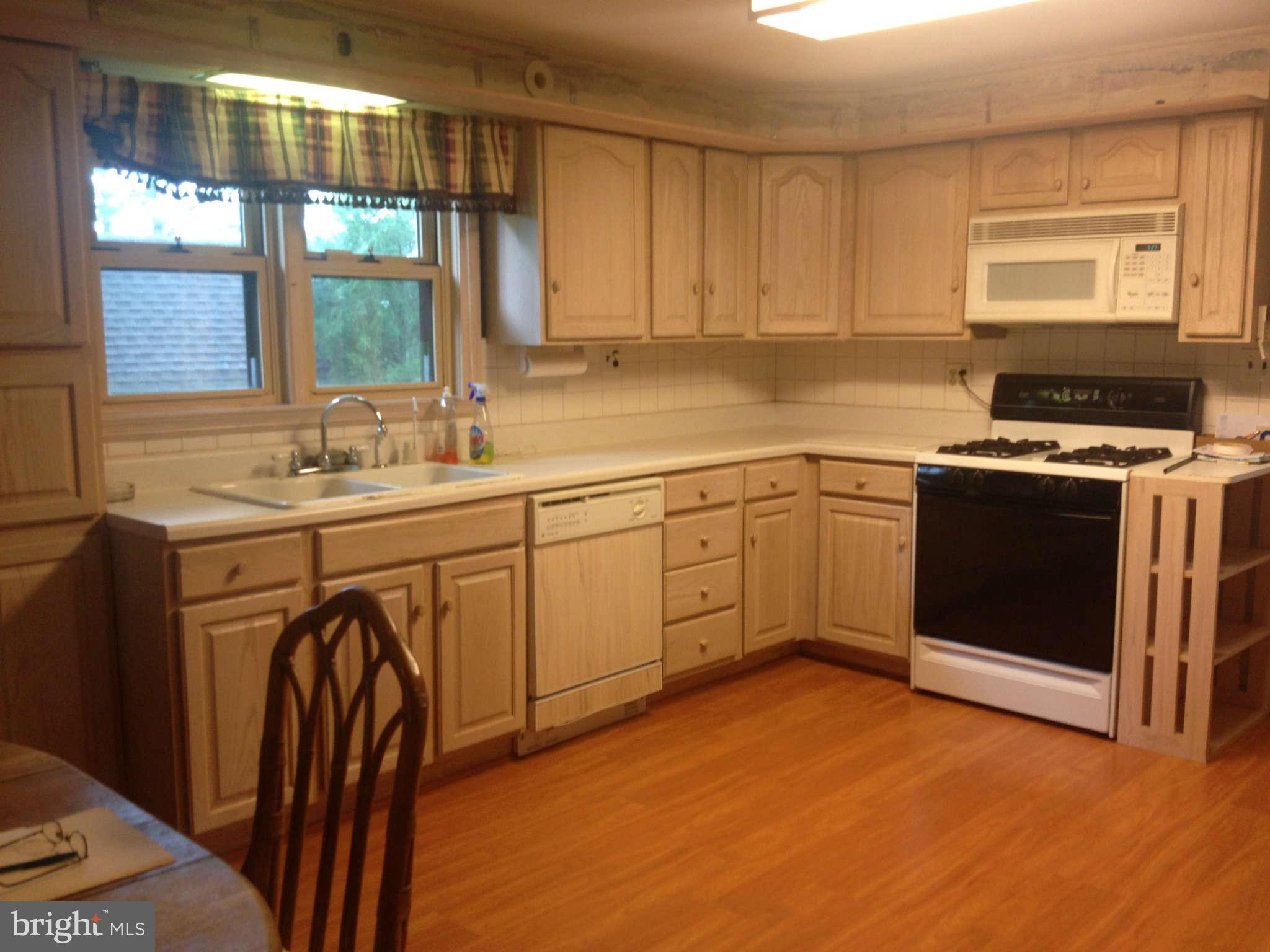 13310 Bottom Road Baldwin, MD 21013 - Photo 13 of 25 Kitchen